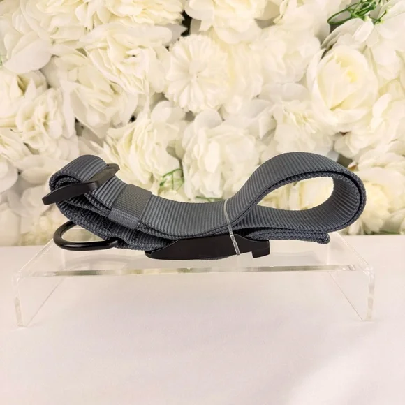 🐾 Durable Gray Adjustable Dog Collar – Heavy-Duty Nylon w/ Black Hardware - Picture 3 of 8